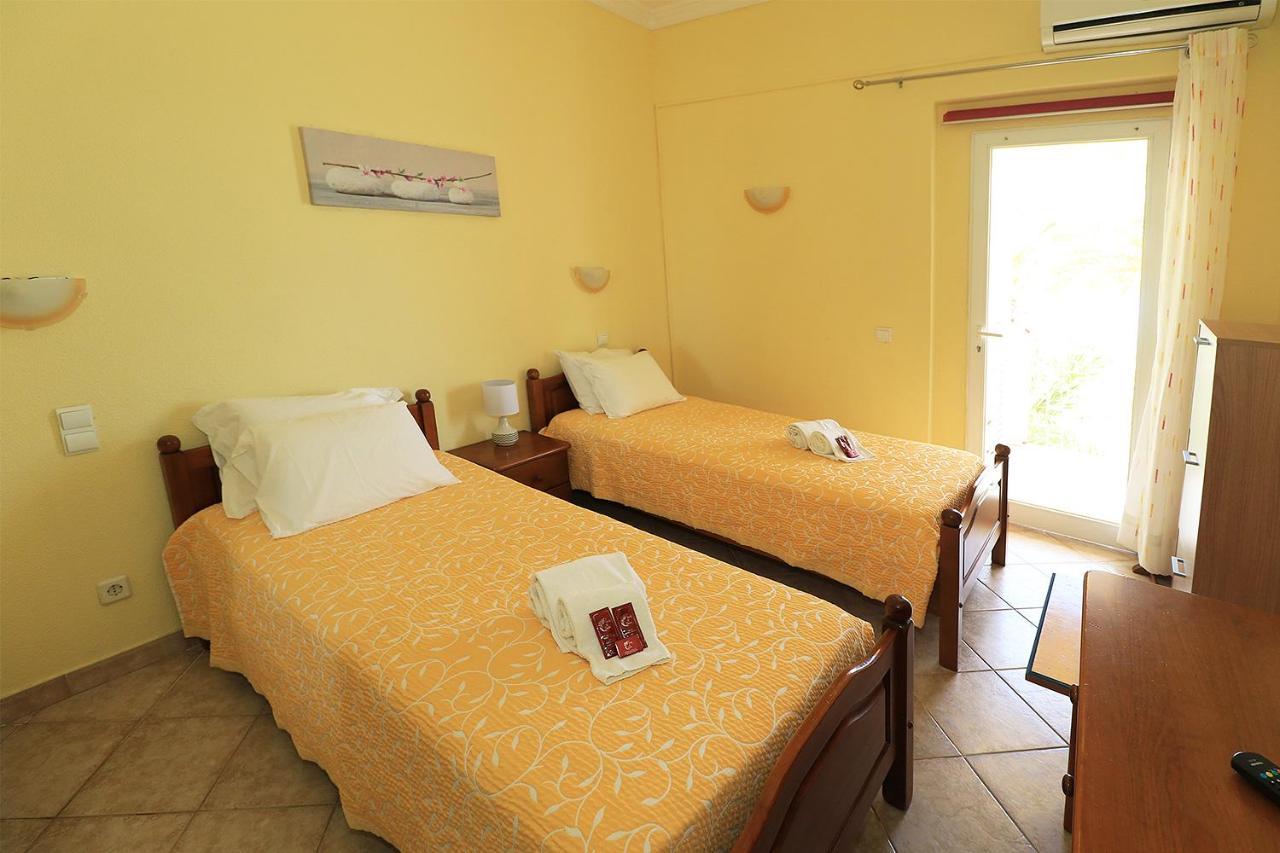 Venha Nadar A Oura Apartment