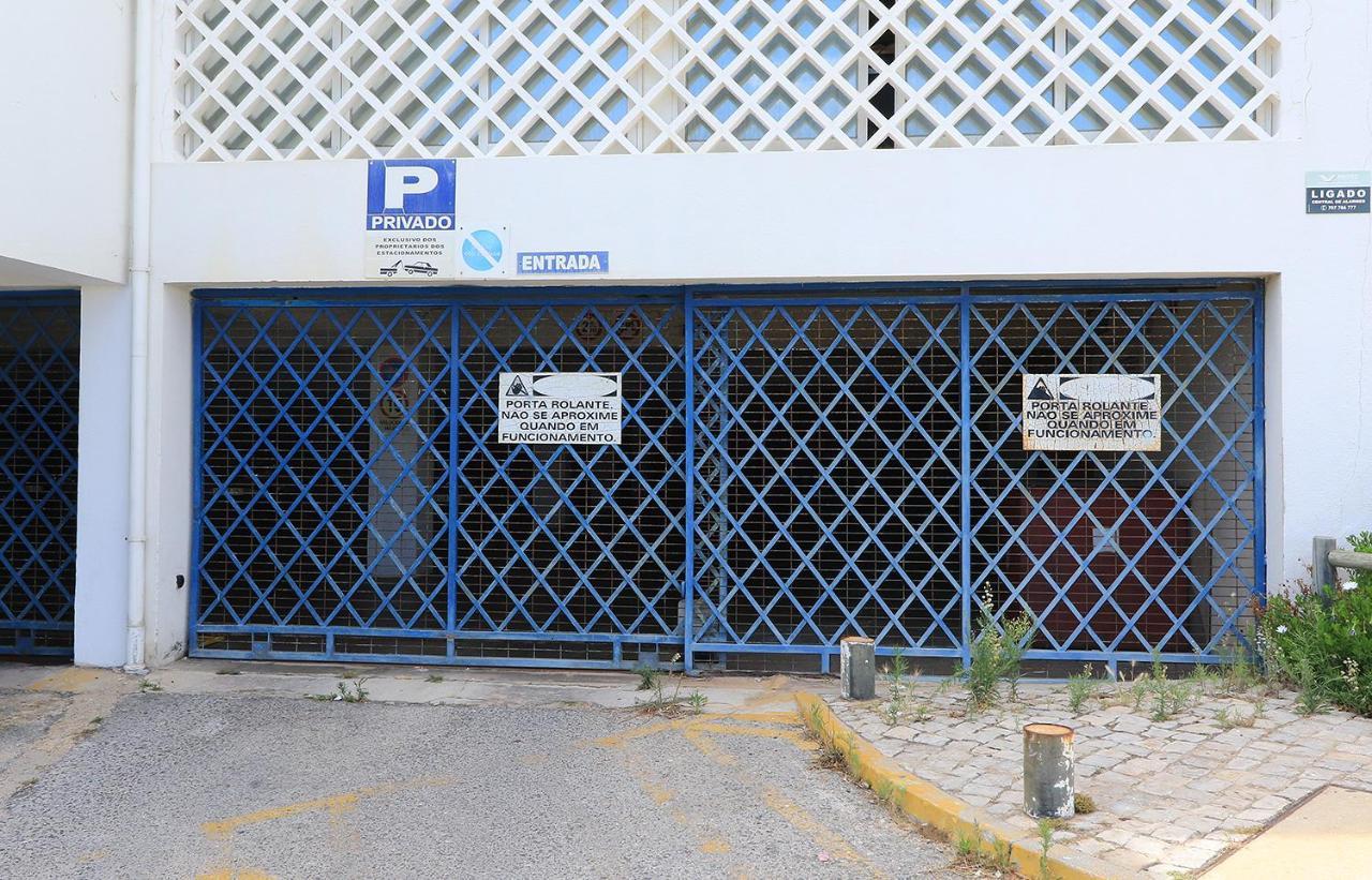 Venha Nadar A Oura Albufeira