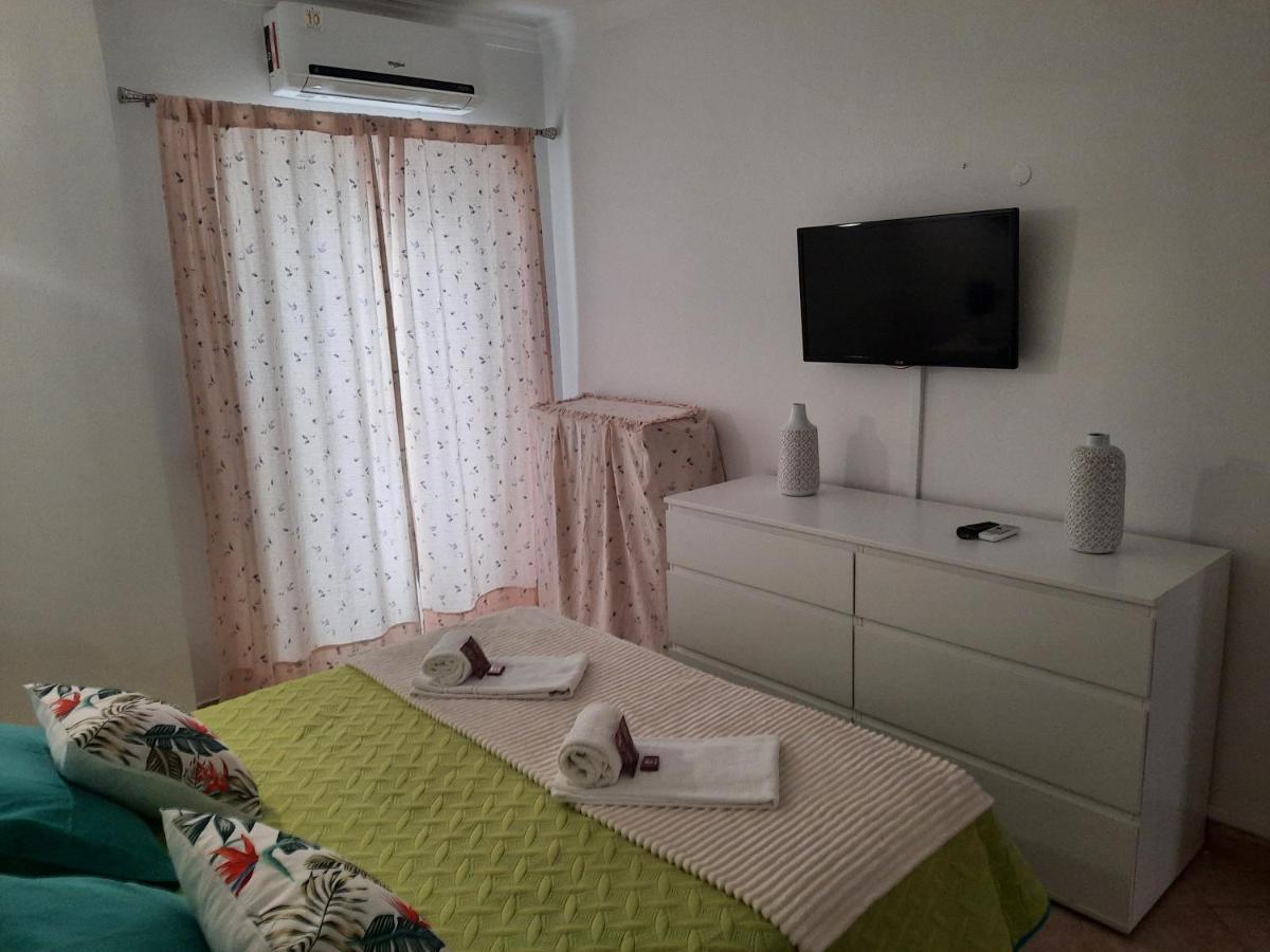 Apartment Venha Nadar A Oura *