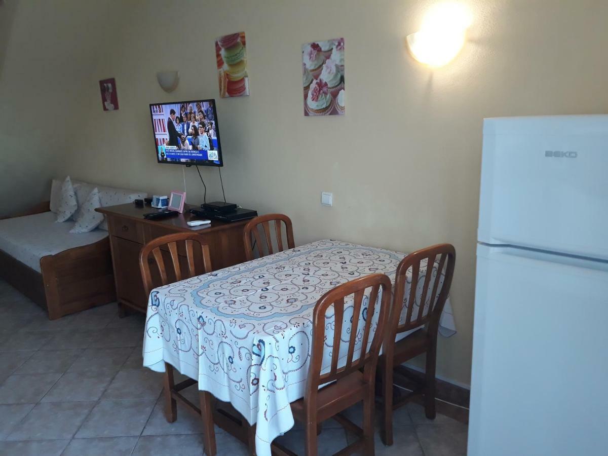 Venha Nadar A Oura Apartment